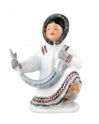 LOMONOSOV IMPERIAL PORCELAIN FIGURINE ESKIMO GIRL WITH STURGEON
