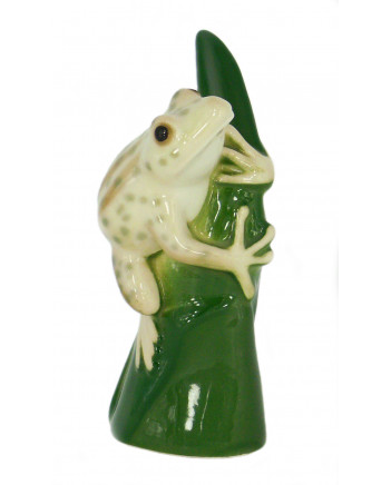 LOMONOSOV IMPERIAL PORCELAIN FIGURINE FROG ON LEAF