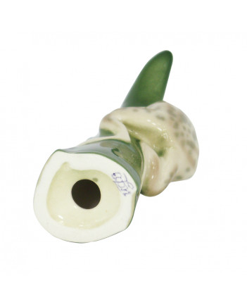 LOMONOSOV IMPERIAL PORCELAIN FIGURINE FROG ON LEAF