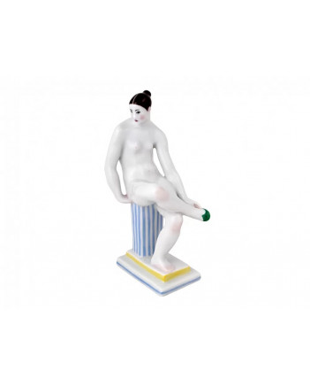 LOMONOSOV IMPERIAL PORCELAIN FIGURINE LADY WITH SHOE