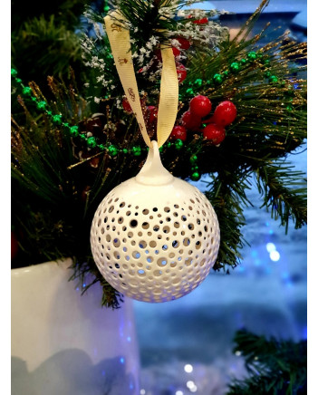 LOMONOSOV IMPERIAL PORCELAIN CHRISTMAS TREE DECORATION BALL LACE 